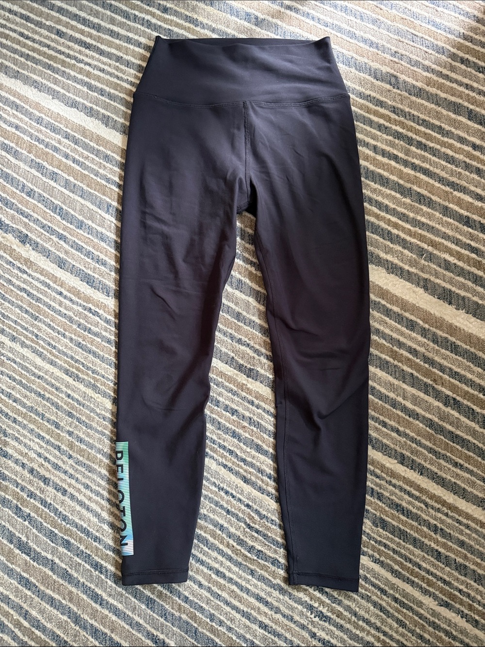 EUC Peloton Cadent Leggings - Picture 2 of 7